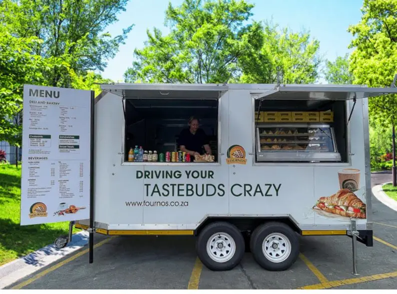 Food Truck With Snacks - Small Mobile Electric Snack Machines Fast