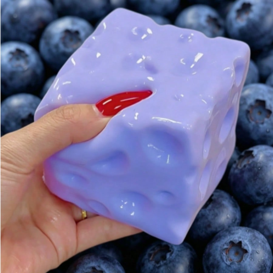 New Blueberry Color Cheese Squ - Food & Snacks Coloring Book Bold & Easy Pdf recension och pris