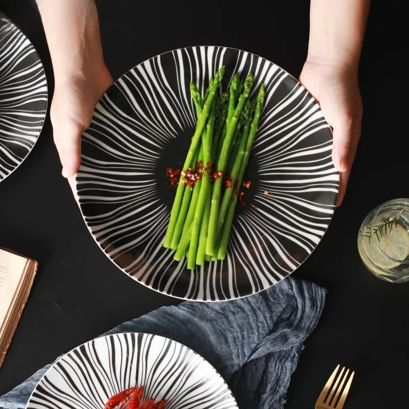 Ceramic Black White Stripes Ta - Food Snacks That Are Black recension och pris
