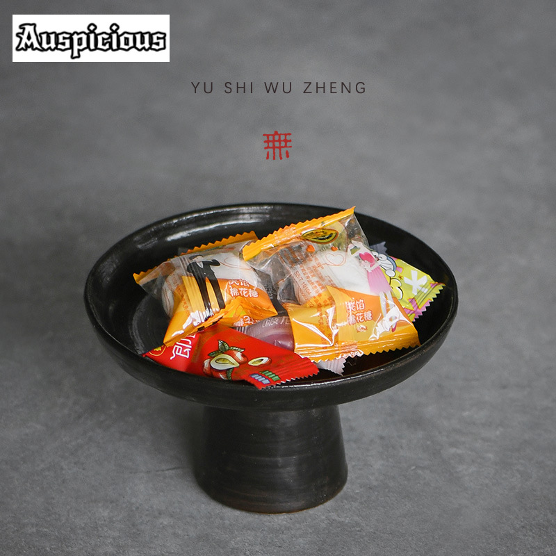Handamde Black Coarse Pottery  - Food Snacks That Are Black recension och pris
