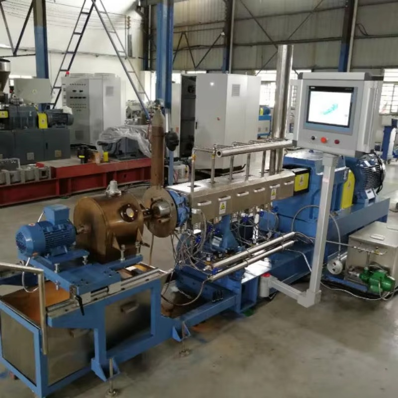 Customized Twin Screw Extruder - Food Snacks Making Machine recension och pris